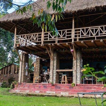 Kalitusi Backpackers Hostel&Campsite Fort Portal Exterior foto