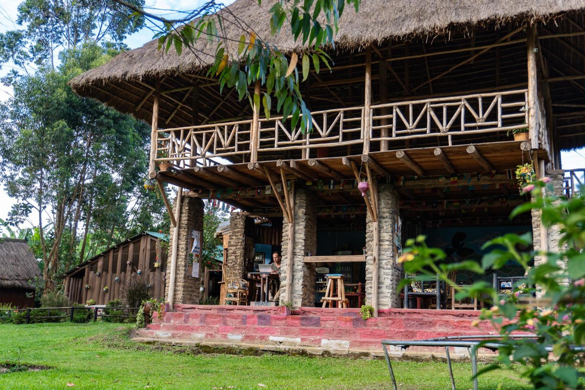 Kalitusi Backpackers Hostel&Campsite Fort Portal Exterior foto